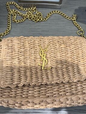 Natural Raffia Crossbody or clutch  with Gold hardware and detachable Chain